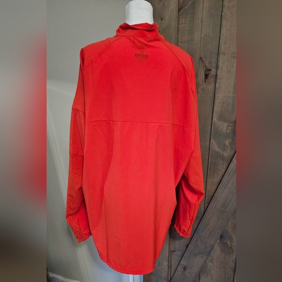 ADIDAS Energy running climastorm supernova jacket in Red. Size XL - Picture 10 of 15
